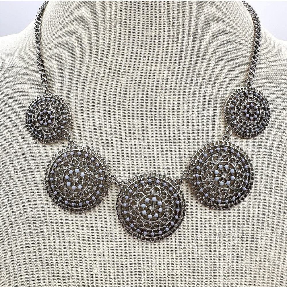 Vintage 90s Blue Beaded Silver Tone Mandala Medallion Necklace Women's Jewelry